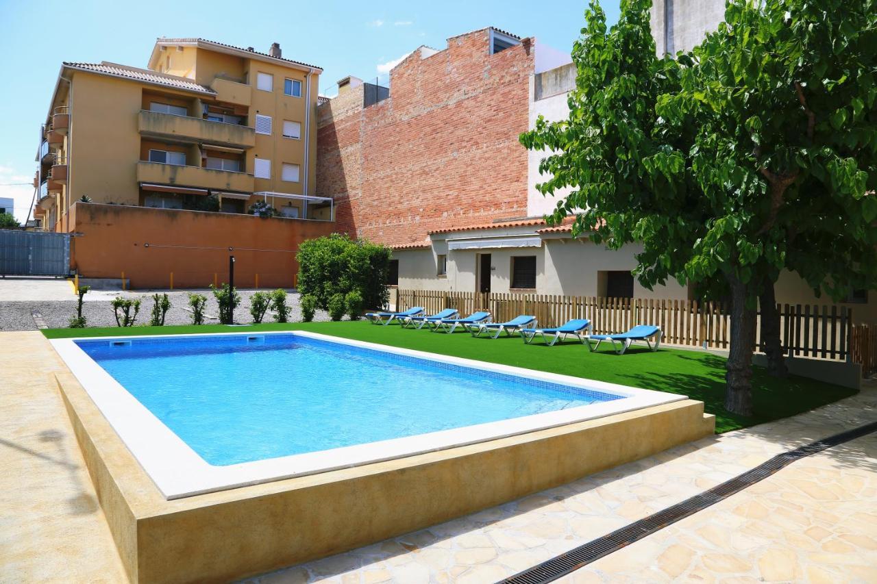 Rvapartaments Provenzal L'Escala Exterior photo